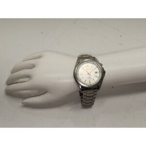 Seiko Mens Kinetic 100m Silver Stainless Water Resistant Date White Quartz Watch